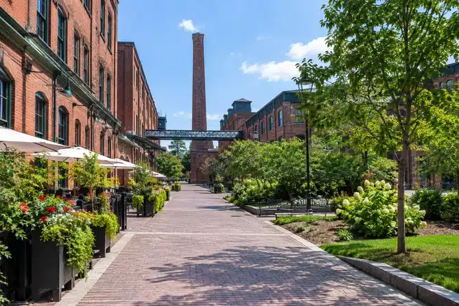 le Distillery Historic District, à Toronto