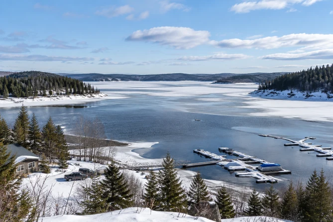 le réservoir du lac Taureau, dans le parc régional